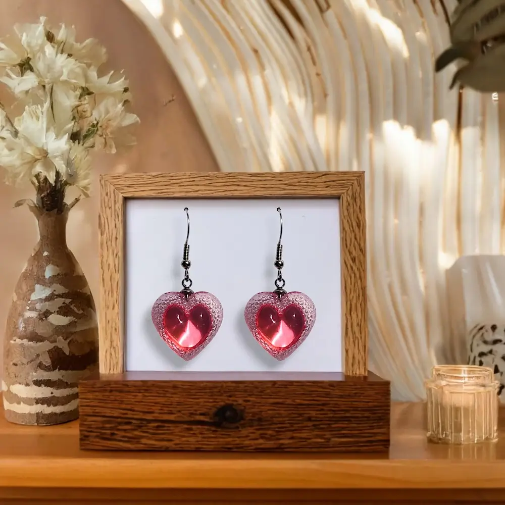 Boucles d oreilles Cœur Voronoi grand modèle couleur cherry avec crochet acier inoxydable