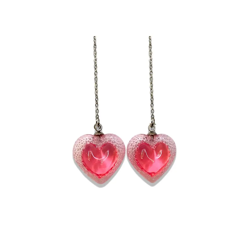 paire de boucles d’oreilles cœur voronoï chaîne fine roses