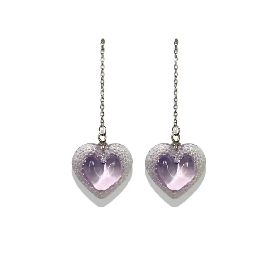 paire de boucles d’oreilles cœur voronoï chaîne fine violettes