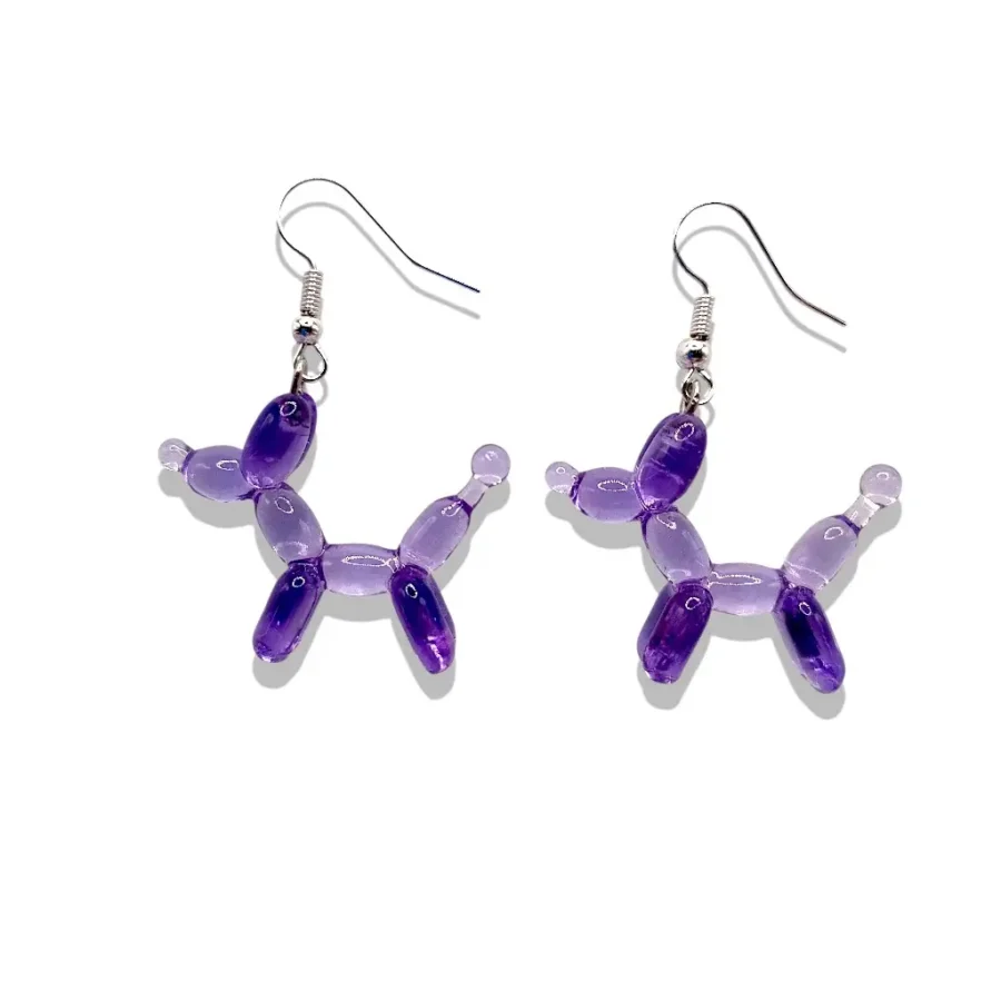 Boucles d’oreilles chien ballon en résine violet brillante