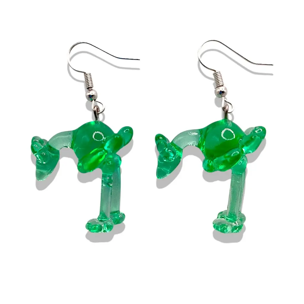 Boucles d’oreilles Autruche Ballon verte en résine brillante, bijou fantaisie artisanal fabriqué en France
