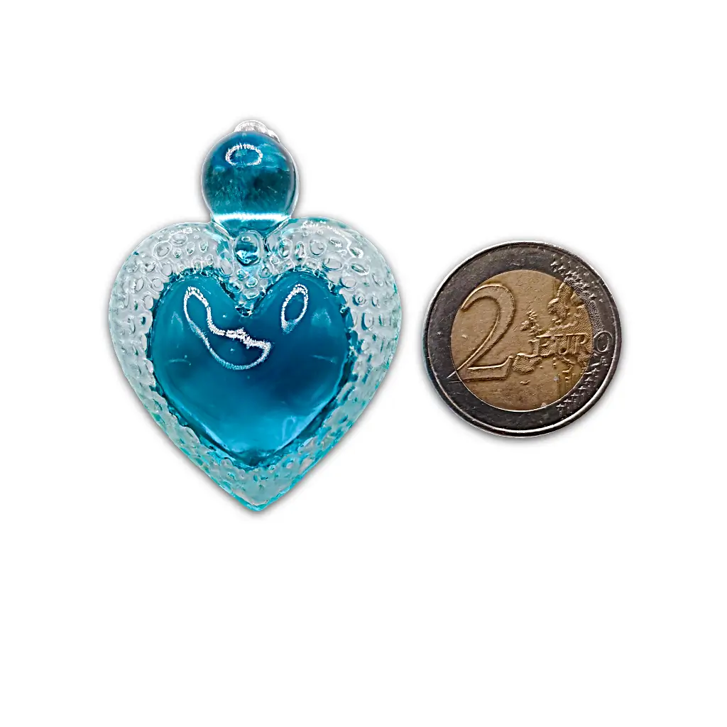 boucles d’oreilles cœur voronoï clips bleue turquoise avec pièce de 2 euros pour référence taille