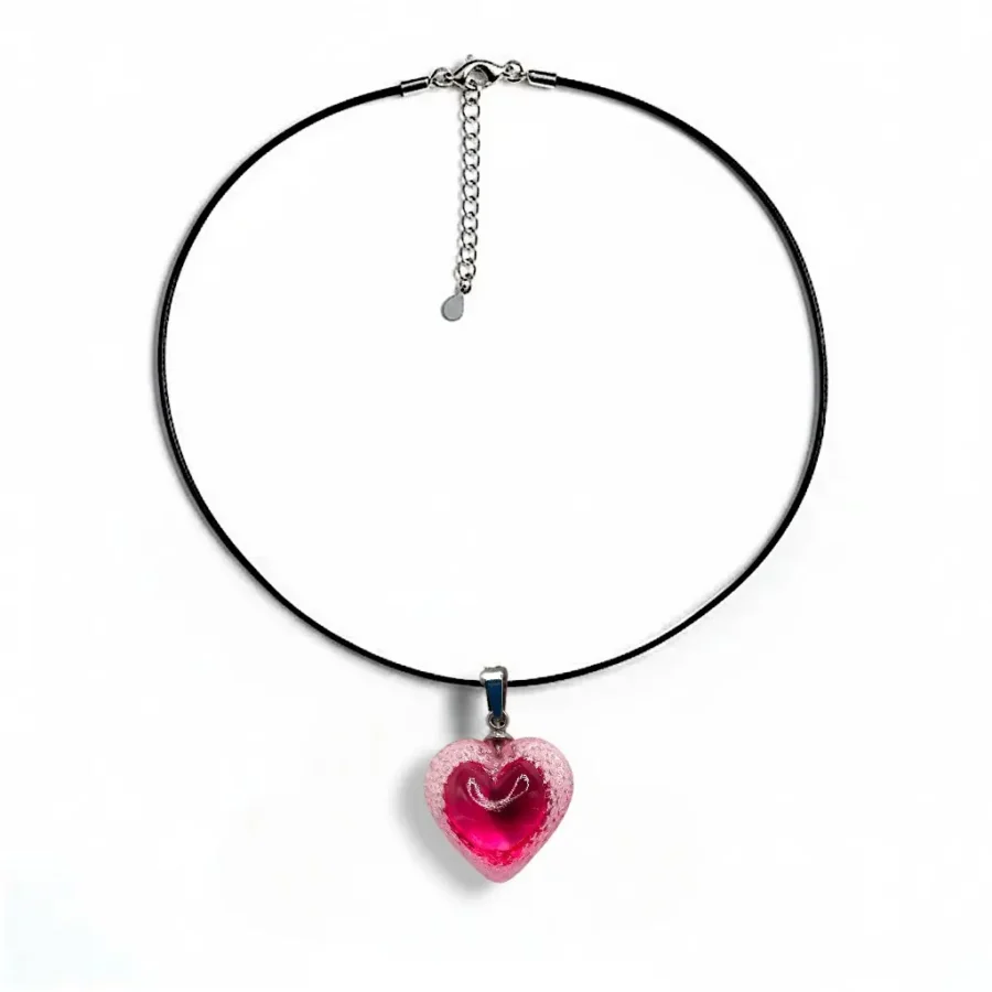 Collier cœur Voronoï cherry en résine avec cordon en cuir 1 mm et rallonge en acier inoxydable