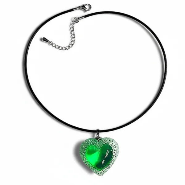 Collier Voronoï en cuir noir avec pendentif vert, motif ajouré, design contemporain